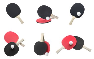 Beyaz arkaplanda pinpon raketleri ve topları ile ayarlayın
