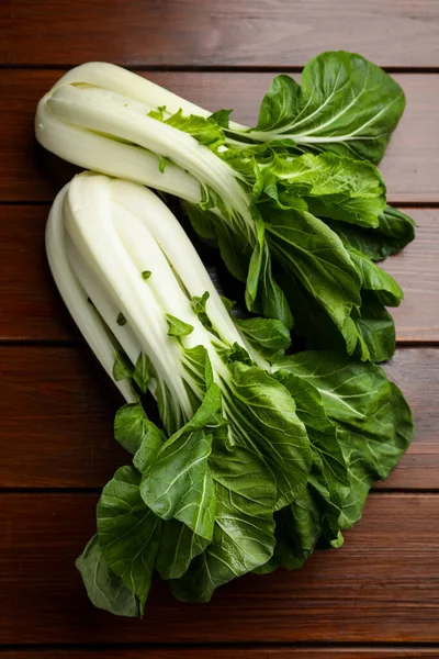 Fresh Green Pak Choy Cabbages Wooden Table Flat Lay — Stock Photo, Image