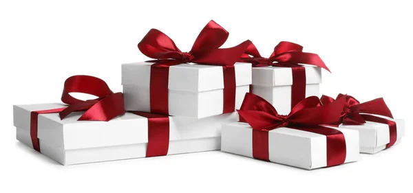 Viele Schachteln Mit Weihnachtsgeschenken Auf Weißem Hintergrund — Stockfoto
