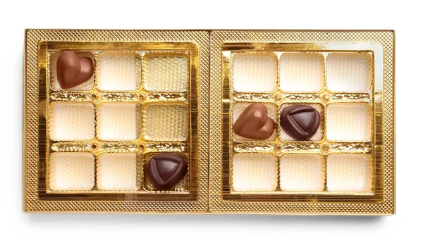 Caixa Parcialmente Vazia Doces Chocolate Isolados Branco Vista Superior — Fotografia de Stock