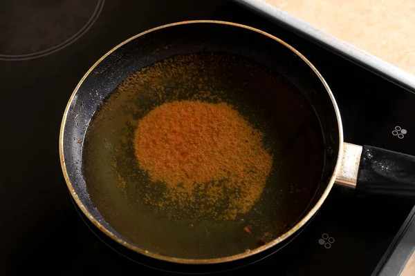 Обсмажування Сковороди Використанням Олії Приготування Їжі Плиті — стокове фото