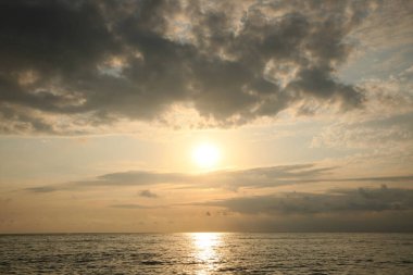 Picturesque view of sky with beautiful clouds over sea