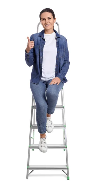 Jonge Vrouw Zittend Metalen Ladder Tegen Witte Achtergrond — Stockfoto