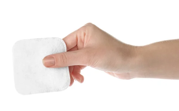 手握白色背景柔软清洁棉垫的妇女 特写镜头 — 图库照片