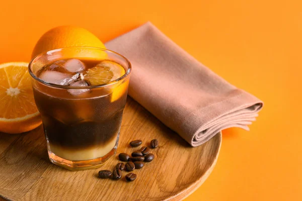 Lekker Verfrissend Drankje Met Koffie Sinaasappelsap Een Heldere Achtergrond — Stockfoto