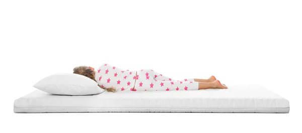 Menina Dormindo Colchão Confortável Contra Fundo Branco — Fotografia de Stock