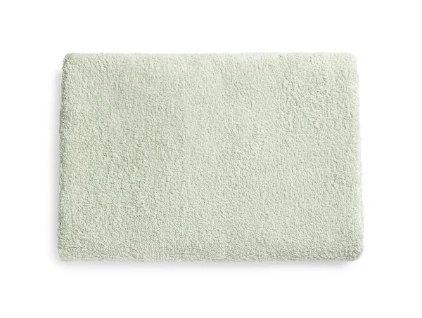 Zacht Licht Groene Badstof Handdoek Geïsoleerd Wit Bovenaanzicht — Stockfoto