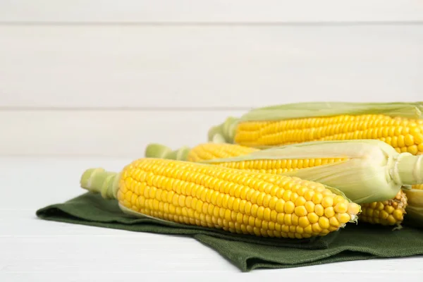 Tasty Fresh Corn Cobs White Wooden Table Space Text — Stock Photo, Image