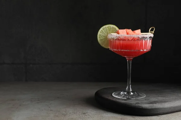 Cocktail Glass Delicious Fresh Watermelon Juice Lime Grey Table Space — Stock Photo, Image