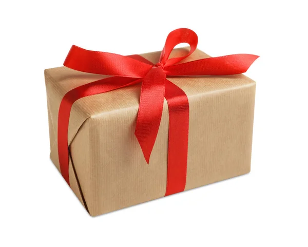 圣诞礼物包装盒 用牛皮纸包裹 白色背景 — 图库照片