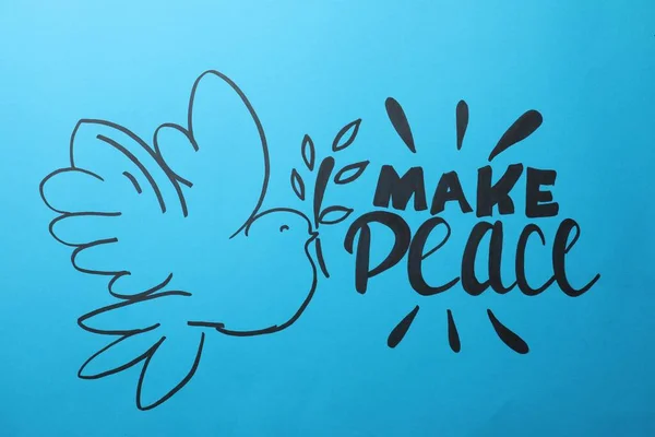 Schöne Phrase Make Peace Mit Taube Auf Blauem Hintergrund — Stockfoto