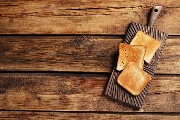 Кусочки Вкусного Жареного Хлеба Деревянном Столе Вид Сверху Пространство Текста — стоковое фото