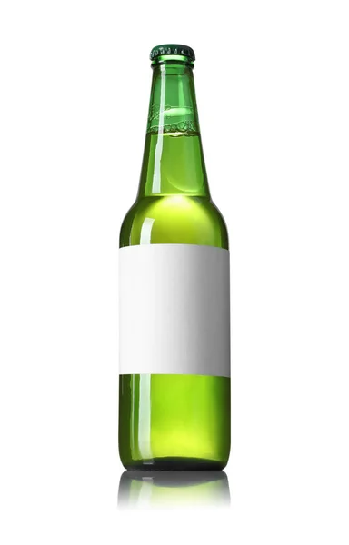Botella Vidrio Verde Cerveza Aislada Blanco —  Fotos de Stock