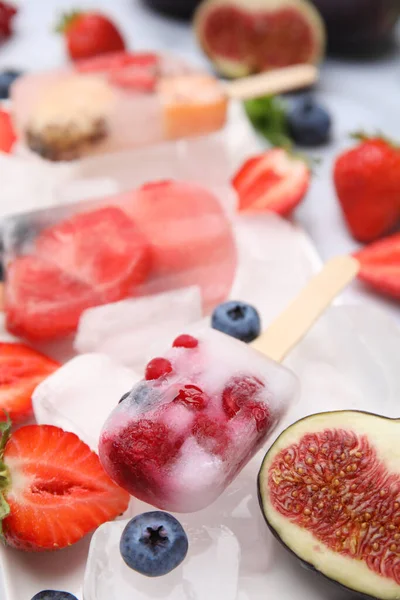 Saborosa Fruta Refrescante Pops Gelo Baga Close — Fotografia de Stock
