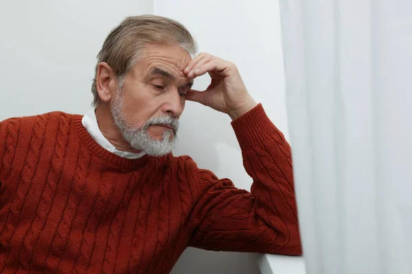 Upset Senior Man Home Space Text Loneliness Concept — Stock Photo, Image