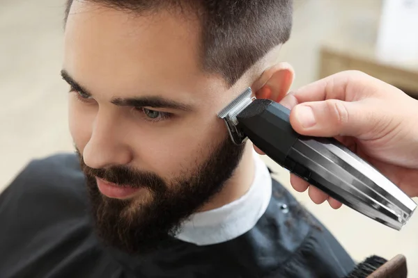 Professional Hairdresser Working Client Barbershop Closeup — Stock Photo, Image