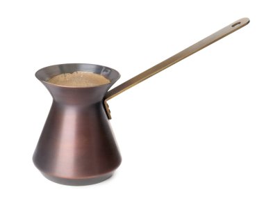 Beyaz üzerine izole edilmiş sıcak içecekle Türk kahve demliği