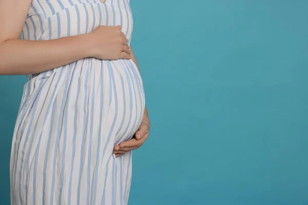 Pregnant Woman Light Blue Background Closeup Space Text — Photo