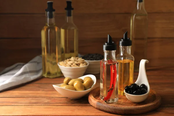 Different Cooking Oils Ingredients Wooden Table — Stockfoto