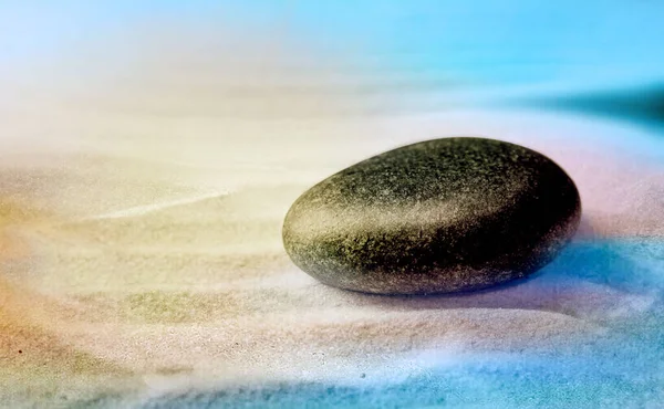 Zen Ogrodowy Kamień Piasku Wzorem Miejsca Tekst Medytacja Harmonii — Zdjęcie stockowe