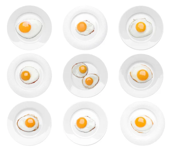 Set Con Sabrosos Huevos Fritos Sobre Fondo Blanco Vista Superior — Foto de Stock