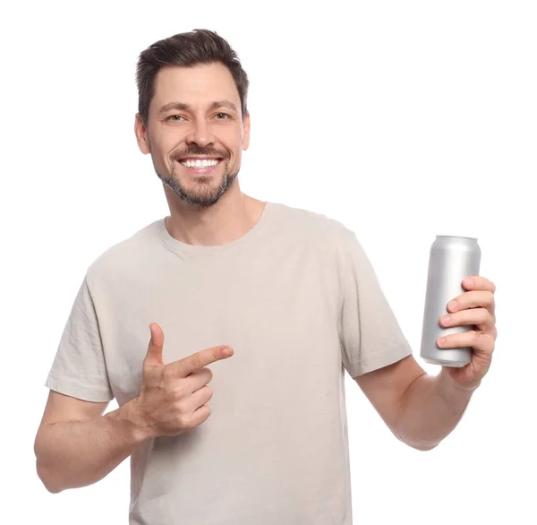 Homem Feliz Segurando Lata Com Bebida Fundo Branco — Fotografia de Stock