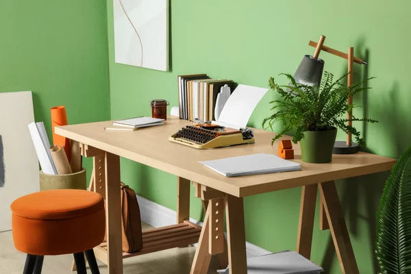 Writer Workplace Typewriter Wooden Desk Pale Green Wall Room — Fotografia de Stock