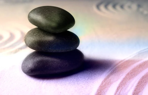 Pietre Giardino Zen Impilate Sabbia Con Motivo Spazio Testo Meditazione — Foto Stock