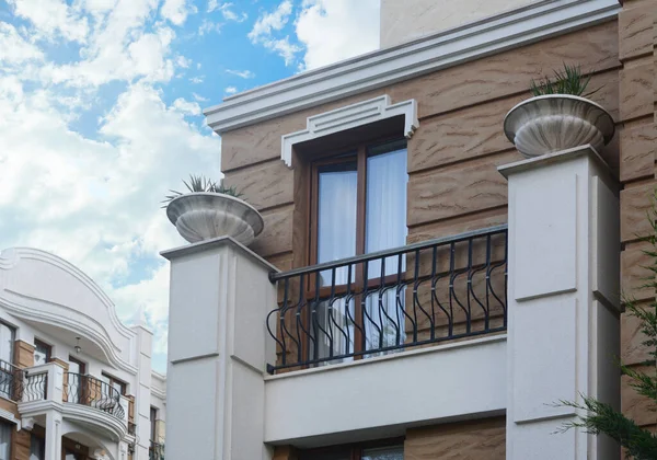 Exterior Hermosos Edificios Residenciales Con Balcones — Foto de Stock