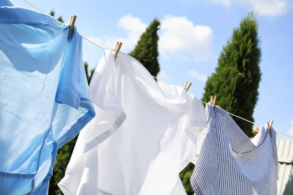 Clean Clothes Hanging Washing Line Outdoors Drying Laundry — Stock Photo, Image