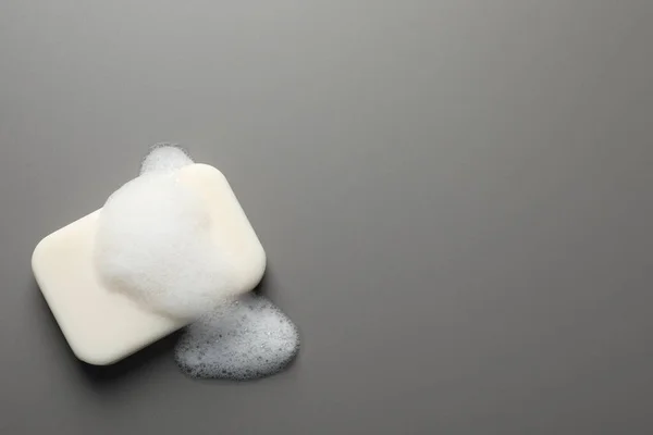 Soap Fluffy Foam Grey Background Top View Space Text — Stock Photo, Image