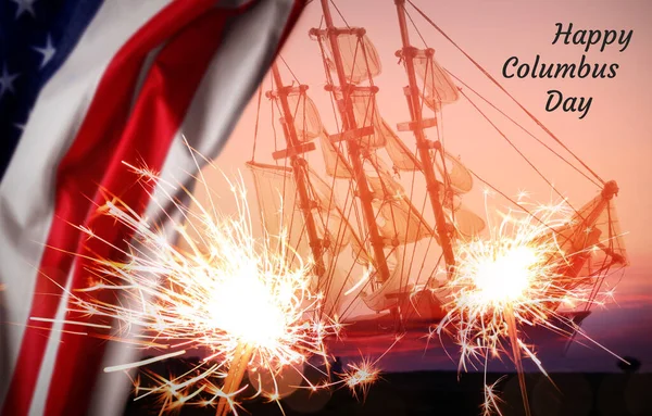 Feliz Día Colón Bengala Ardiente Bandera Americana Barco Atardecer — Foto de Stock