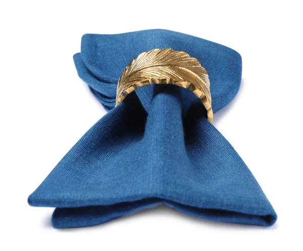 白色背景桌布用蓝布餐巾 装饰环 — 图库照片