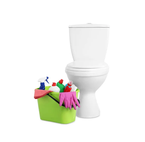Toalett Skål Och Hink Med Rengöringsmedel Vit Bakgrund — Stockfoto
