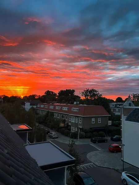 Malerischer Blick Auf Die Stadtstraße Mit Schönen Gebäuden Bei Sonnenaufgang — Stockfoto
