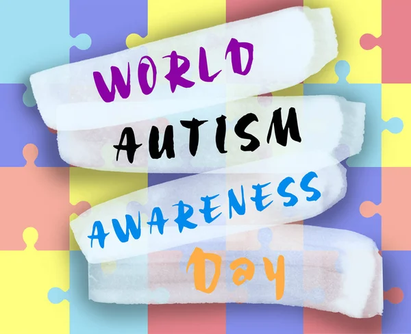 Veel Kleurrijke Puzzelstukjes Tekst World Autism Awareness Day Bovenaanzicht — Stockfoto