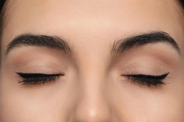 Young Woman Permanent Eyeliner Makeup Closeup — Φωτογραφία Αρχείου