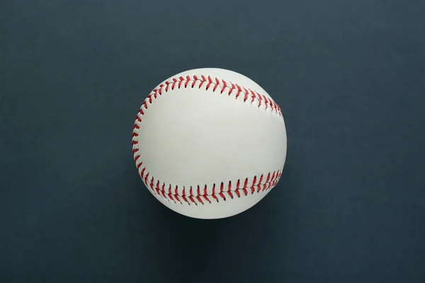 Piłka Baseballowa Ciemnym Tle Widok Góry Gry Sport Gry — Zdjęcie stockowe
