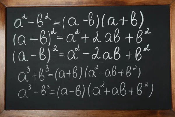 Muitas Fórmulas Matemáticas Diferentes Escritas Quadro Close — Fotografia de Stock