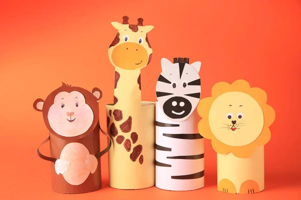 Toy Monkey Giraffe Lion Zebra Made Toilet Paper Hubs Orange — Stockfoto
