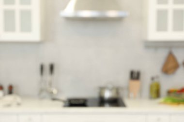 Modern mutfağın bulanık görüntüsü. İç tasarım