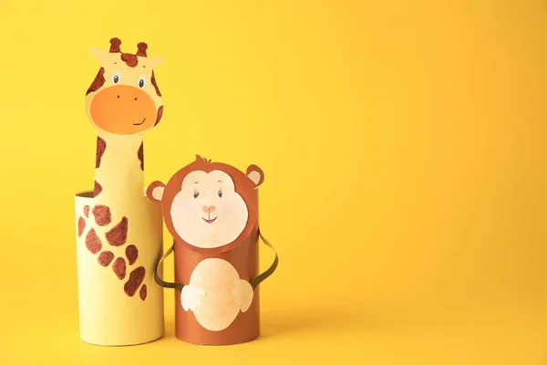 Toy Monkey Giraffe Made Toilet Paper Hubs Yellow Background Space — Stockfoto