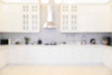 Modern mutfağın bulanık görüntüsü. İç tasarım