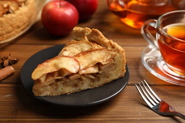 Slice Delicious Apple Pie Served Tea Wooden Table Closeup — Stock Fotó