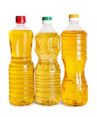 Beyaz arka planda bir şişe yağ.