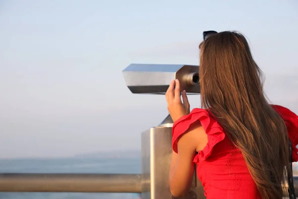 Young Woman Looking Tourist Viewing Machine Observation Deck Space Text — Fotografia de Stock