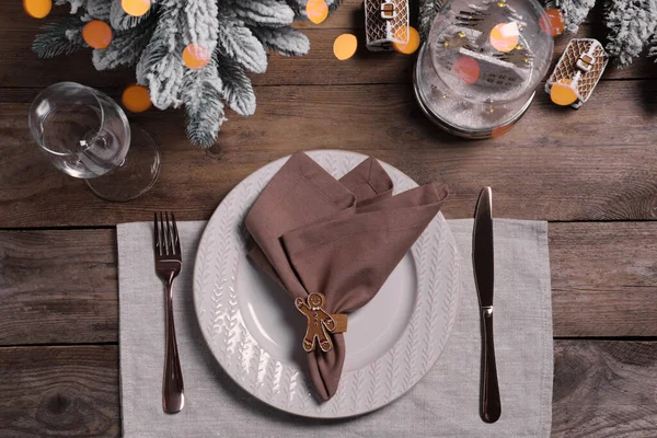 Plate Fabric Napkin Cutlery Festive Decor Wooden Table Flat Lay — Fotografia de Stock