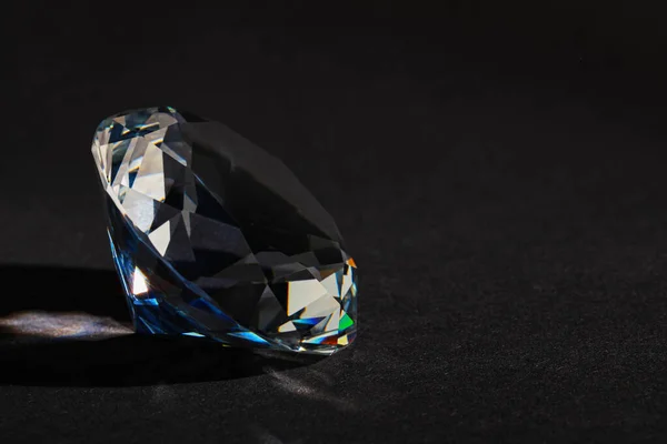 Beautiful Dazzling Diamond Dark Background Closeup Space Text — Fotografia de Stock