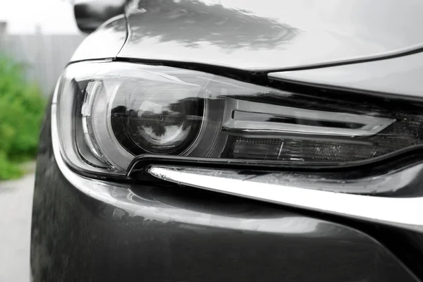 Closeup View Clean Car Headlight Outdoors — Φωτογραφία Αρχείου
