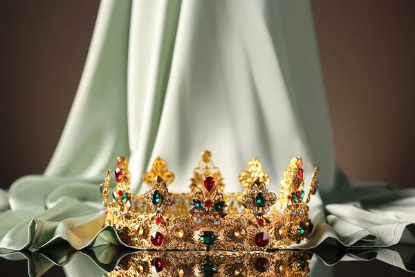 Beautiful Golden Crown Gems Light Cloth Black Table — Fotografia de Stock